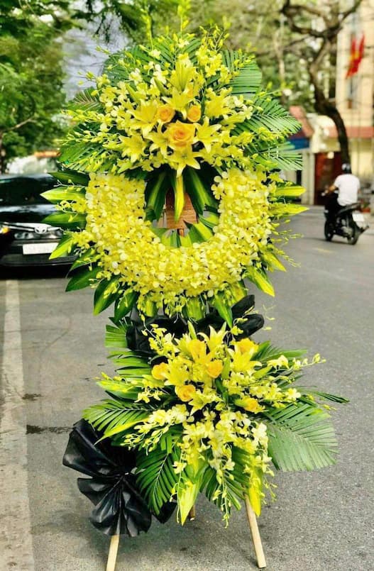 Hoa chia buồn Quận 12