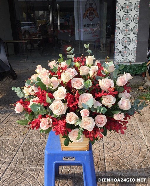 Shop hoa tươi Phú Yên - Nét đẹp rạng rỡ tô điểm cho đời Phú Yên