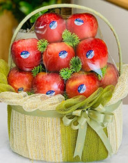 Giỏ Trái Cây Biếu Cha Mẹ, Người Thân