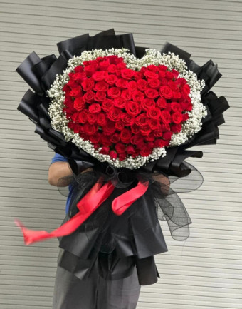 Bó Hoa Trái Tim Sang Trọng Tặng Người Yêu