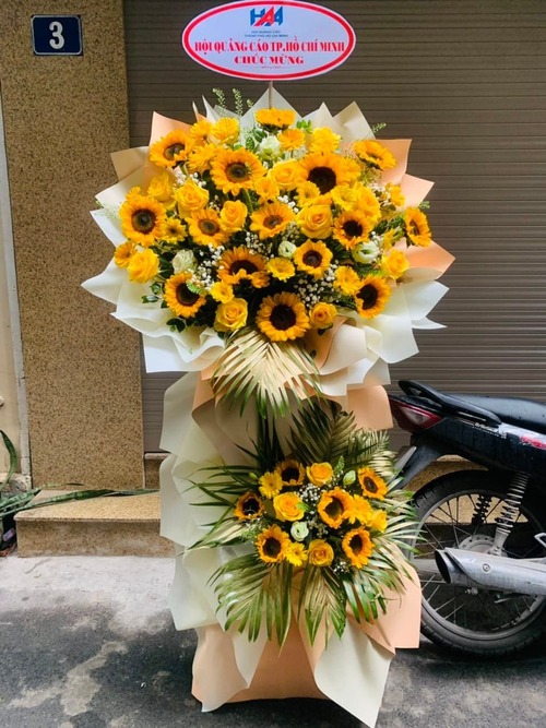 Shop bán hoa tươi mừng khai trương Quận 3