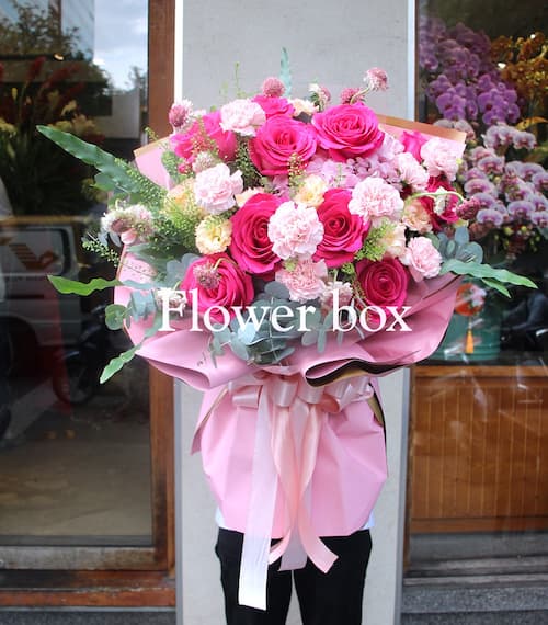 bó hoa hồng nhập khẩu